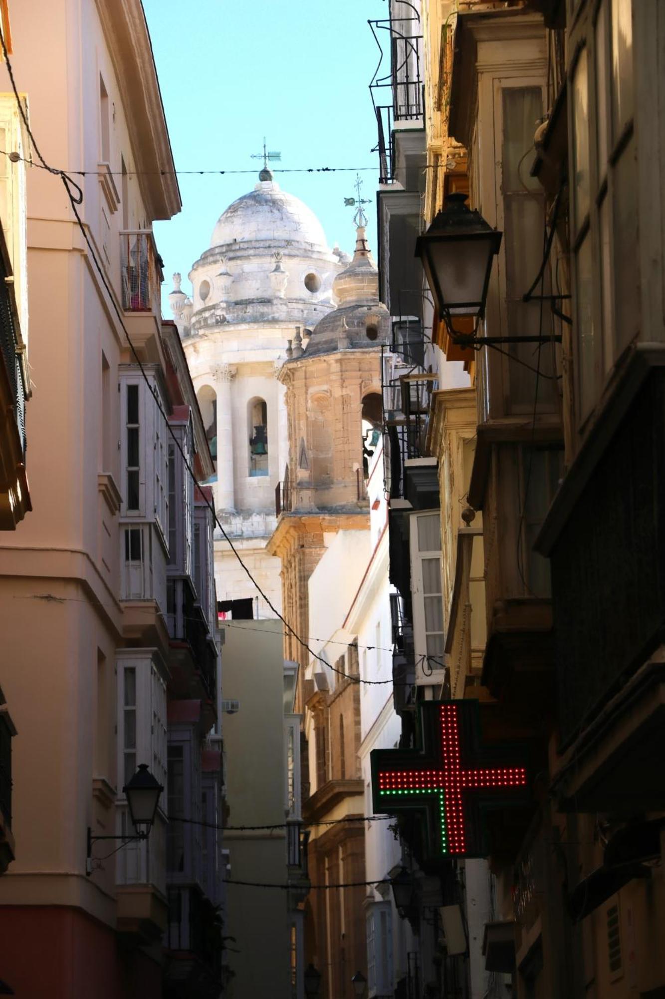 Apartamento Plaza La Fuente Cadiz Exterior photo